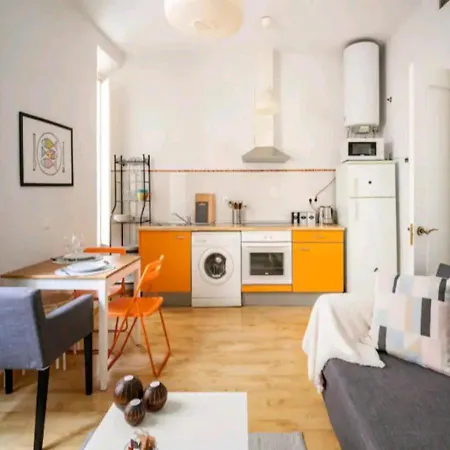 Luminoso Y Centrico Apartment